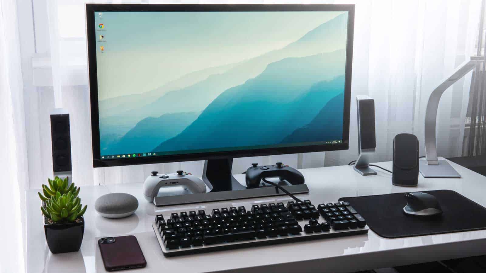 What Does An Ergonomic Desk Look Like?