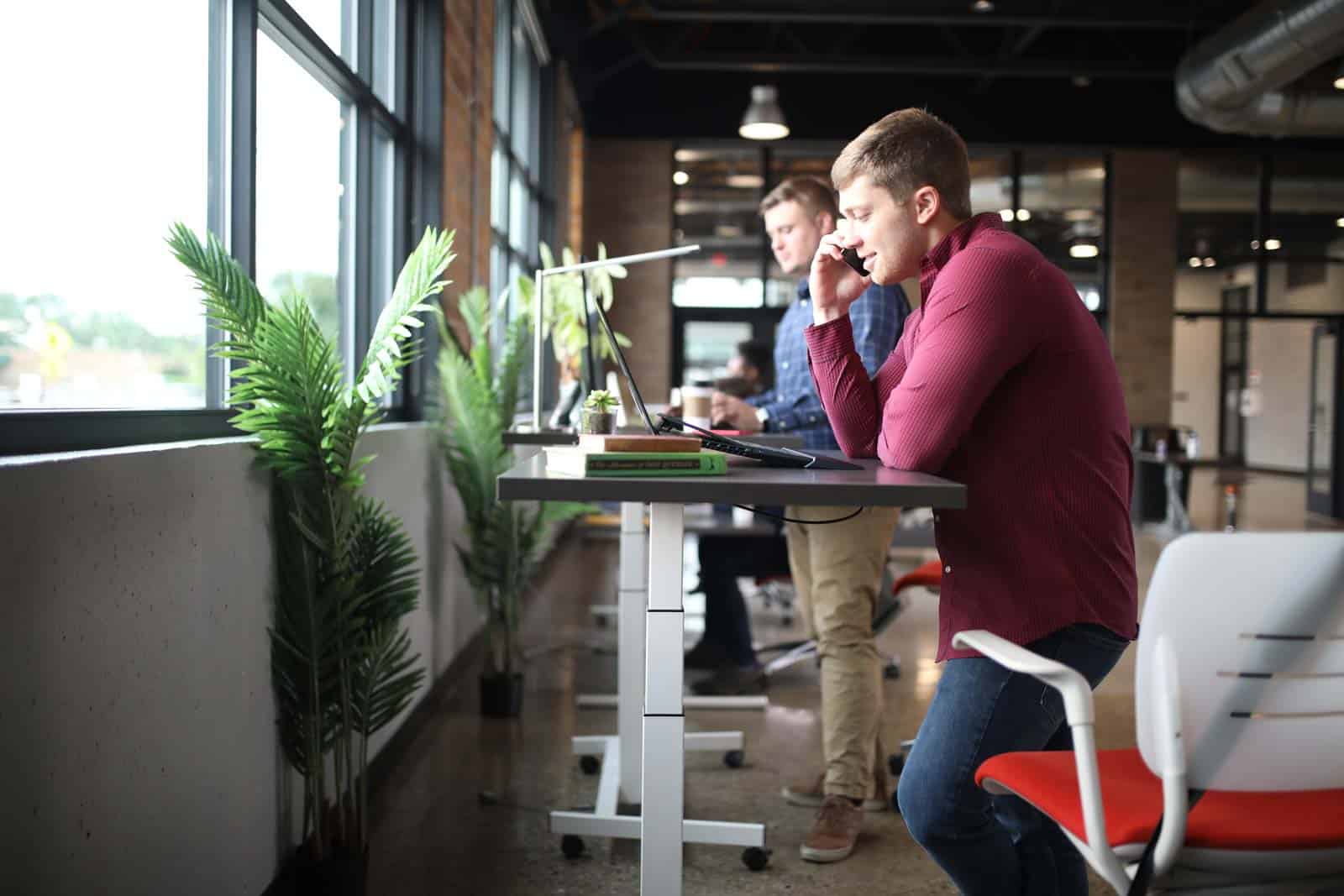 Is it OK to lean on standing desk?