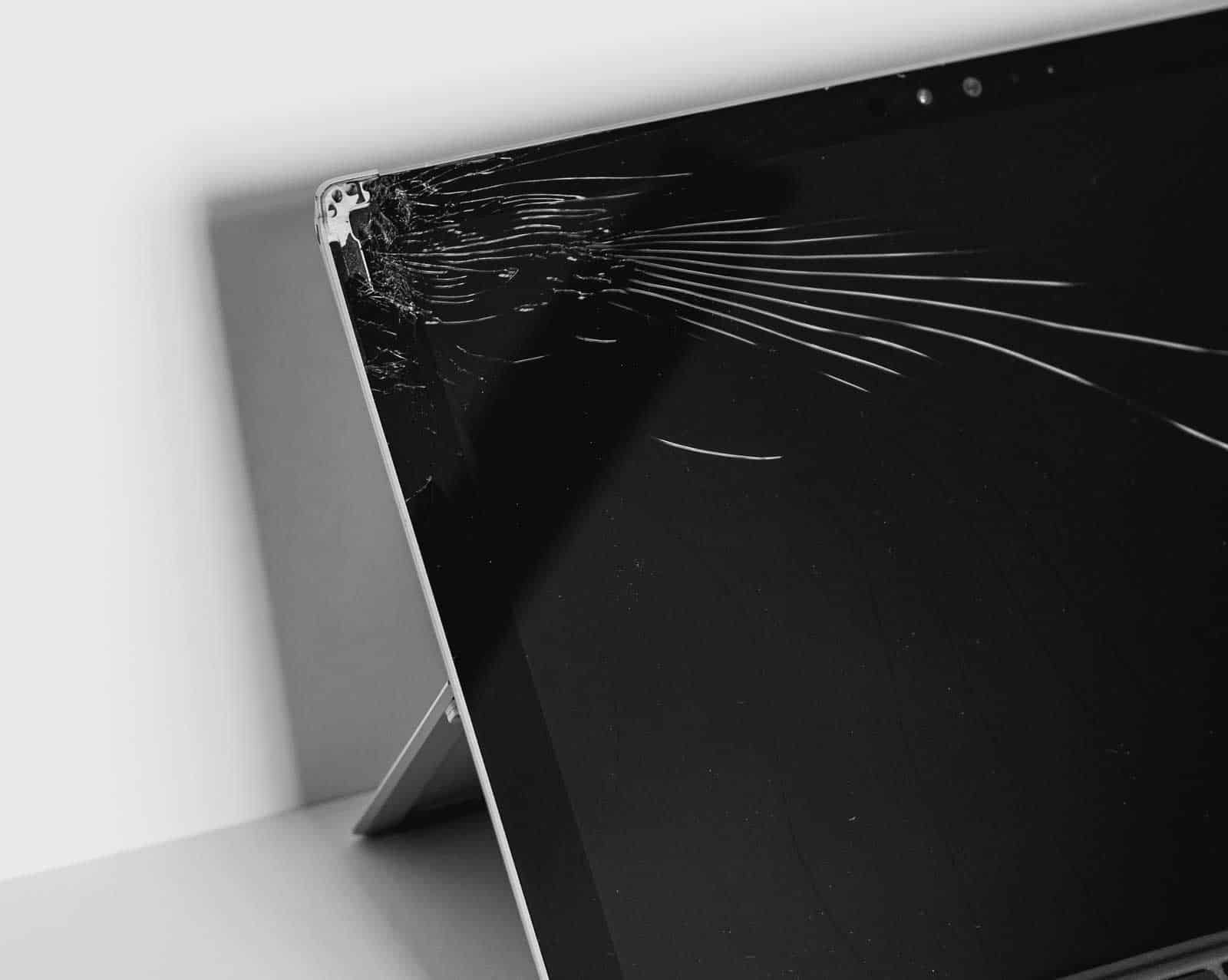 How much does laptop screen repair cost?